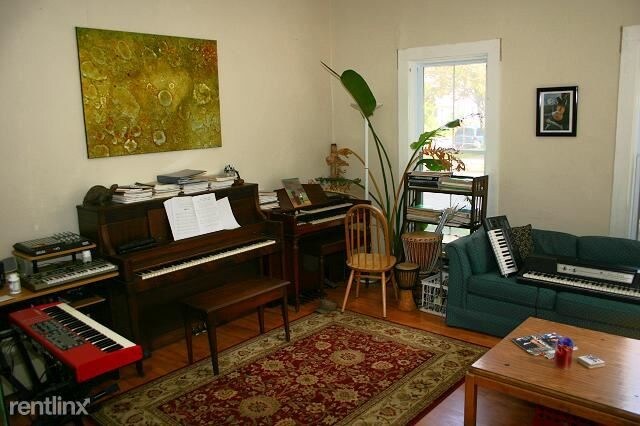 Foto del edificio - 1022 N Tioga St