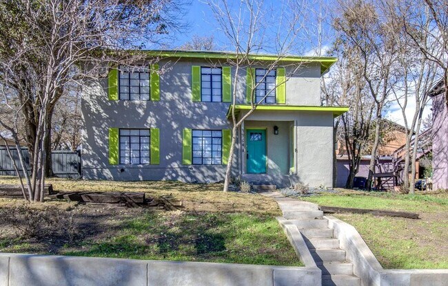 Foto del edificio - 3904 Maplewood Ave