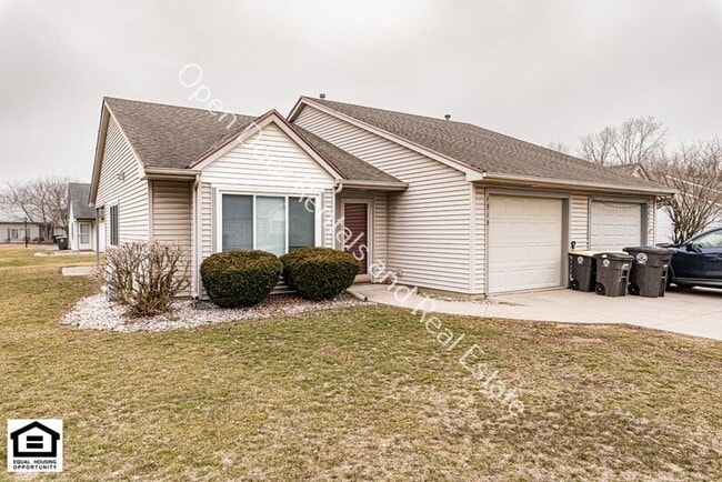 Building Photo - 1515 Flagstone Dr