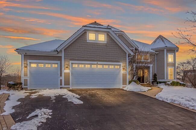 Foto del edificio - 7242 Greywall Ct