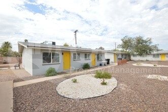 Building Photo - 6040 N 21st Ave