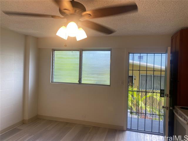 Building Photo - 1312 Alapai St