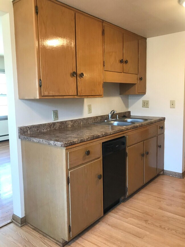 Foto del edificio - 413 Pawling St