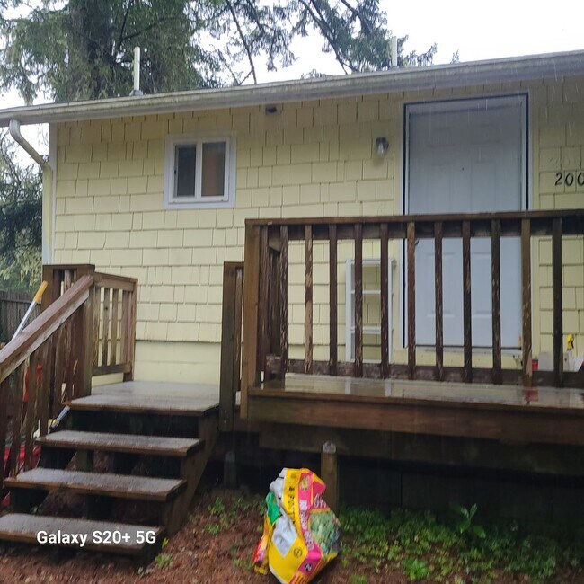 Foto del edificio - 2bd 1ba Home Washer and Dryer Hook Up