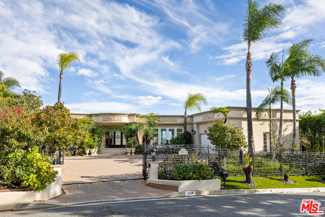 Foto principal - 1630 Carla Ridge