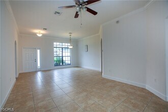 Building Photo - 2110 SW 38th Terrace