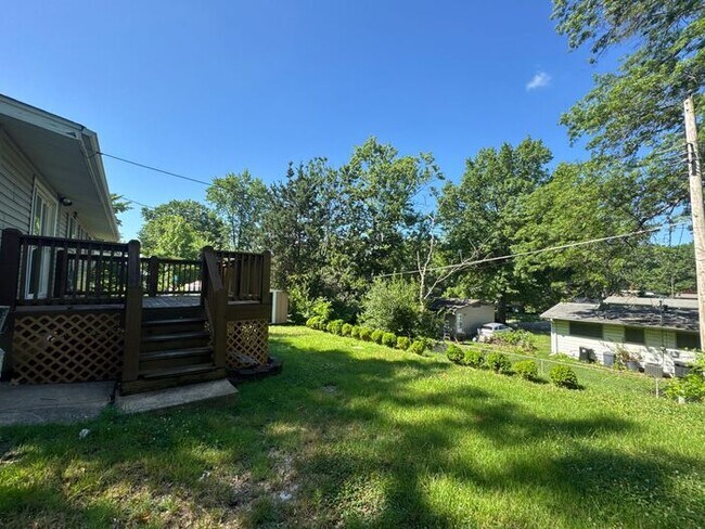 Foto del edificio - Three Bed 1 Bath Home