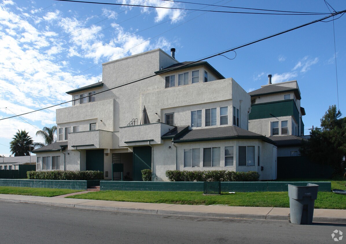 Building Photo - 560 Florida St