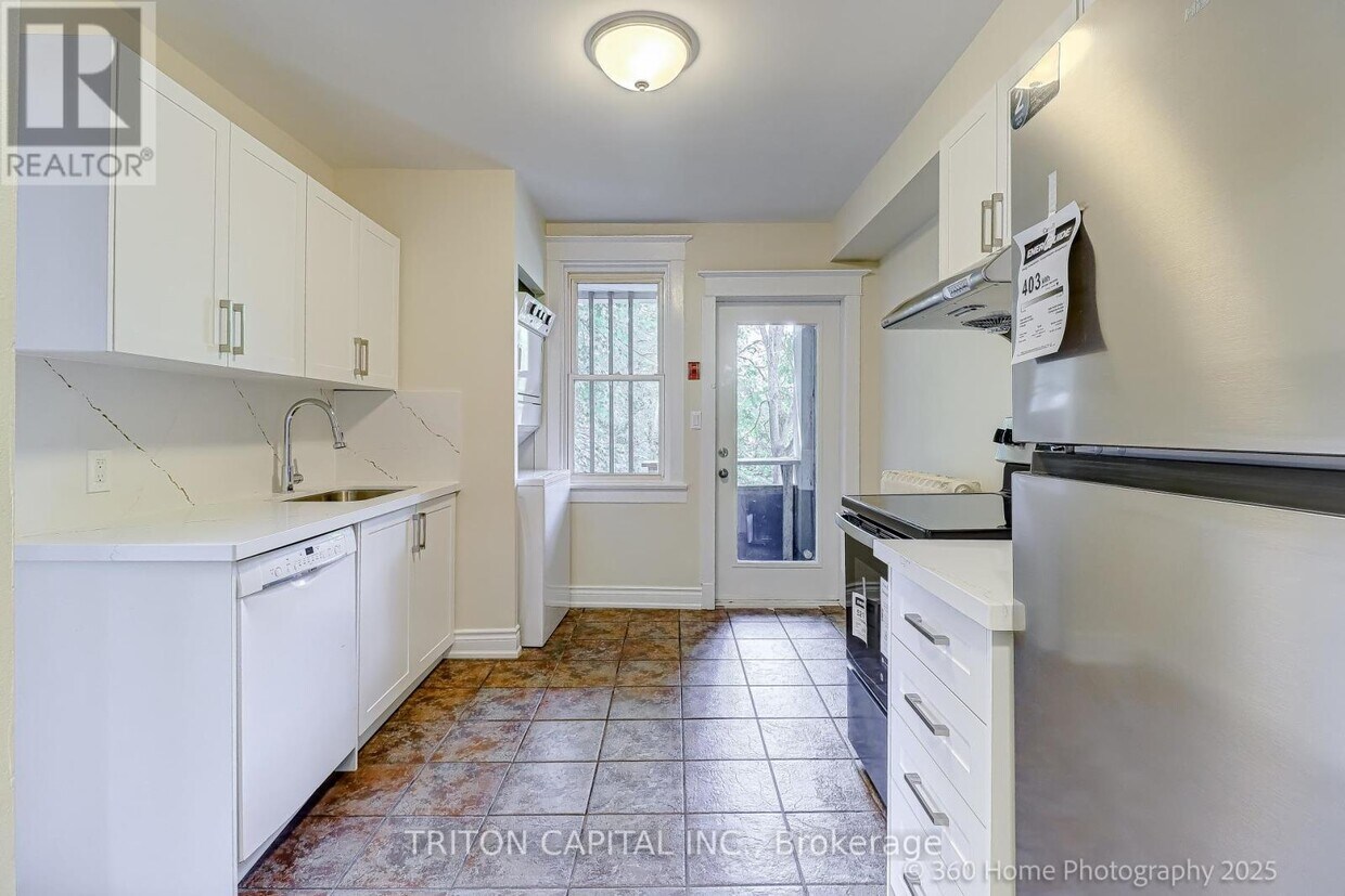 Primary Photo - 2387 Queen St E