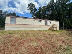 Building Photo - 111 Cooks Park Dr