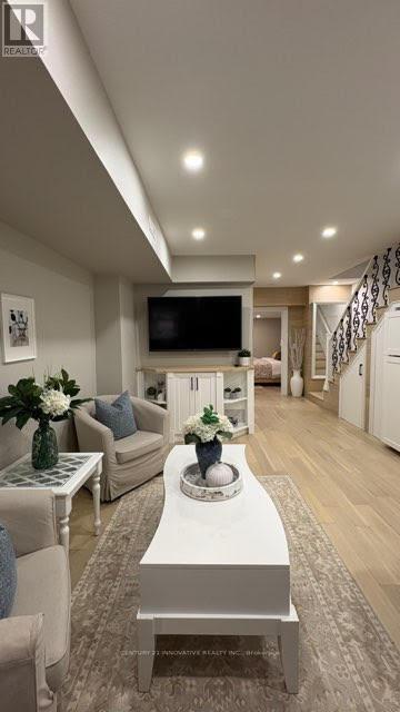 Building Photo - 275 Manse Rd