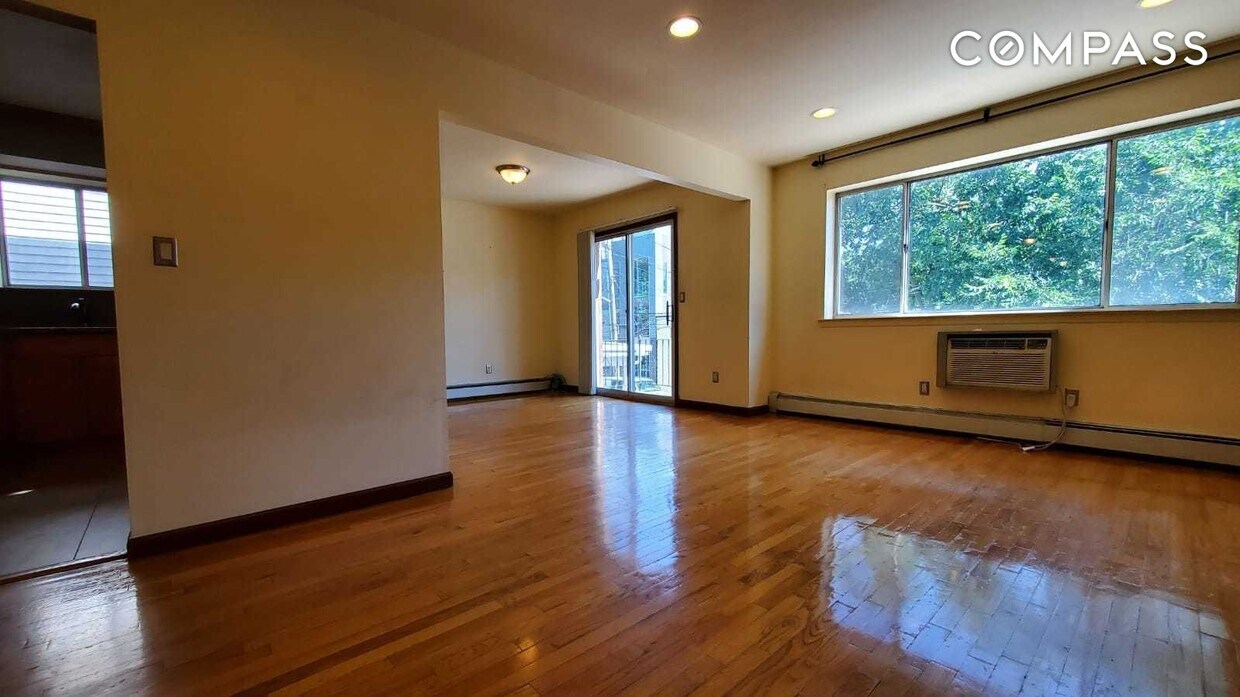225 E 234th St Unit 2, The Bronx, NY 10470 Room for Rent in The Bronx
