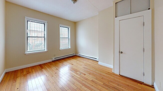 Foto del edificio - 249 Washington St