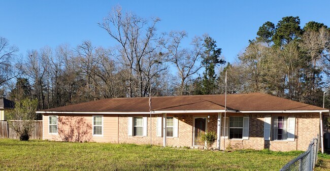 Foto del edificio - 203 County Rd 328