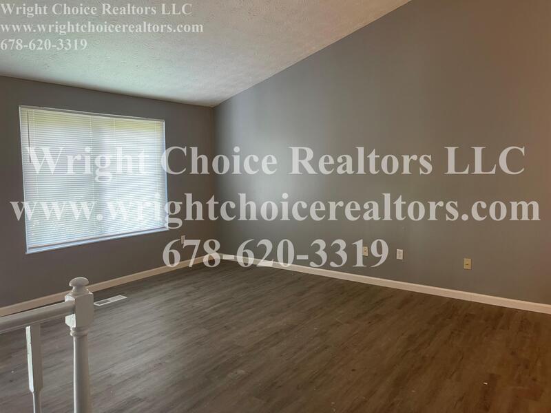 Foto principal - 2097 Raintree Pl