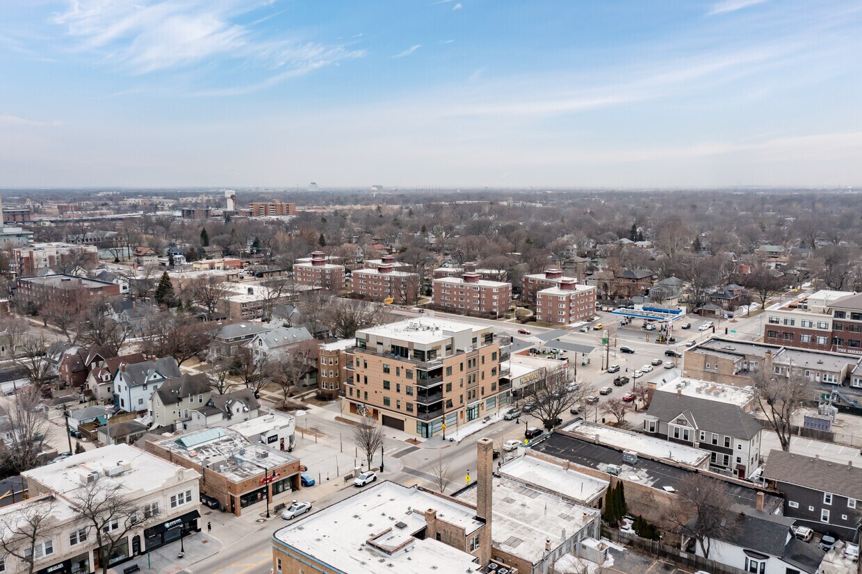 Foto aérea - The Residences at Maple Place