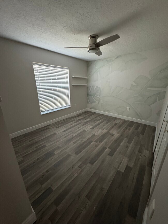 Foto del edificio - 3102 Shady Pine Ave