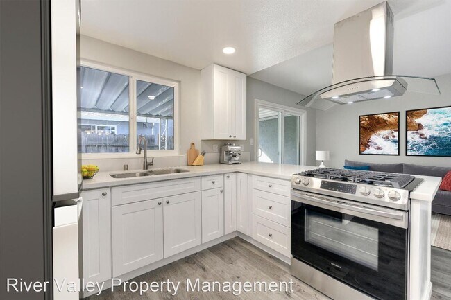 Foto del edificio - 3 br, 2 bath House - 3527 Contempo Dr