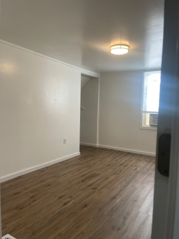 Building Photo - 1022 Huffman St