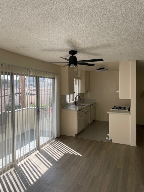 Building Photo - 824 S Wooster St