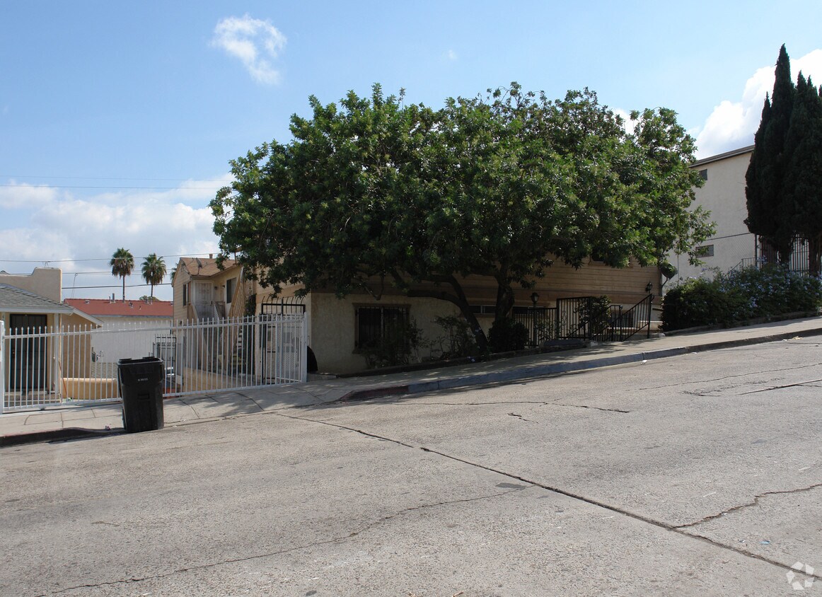 Foto principal - 4035 48th St
