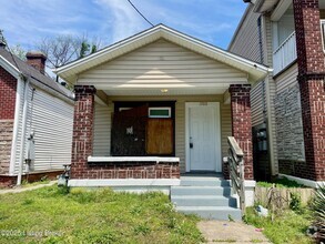 Building Photo - 1705 Hale Ave