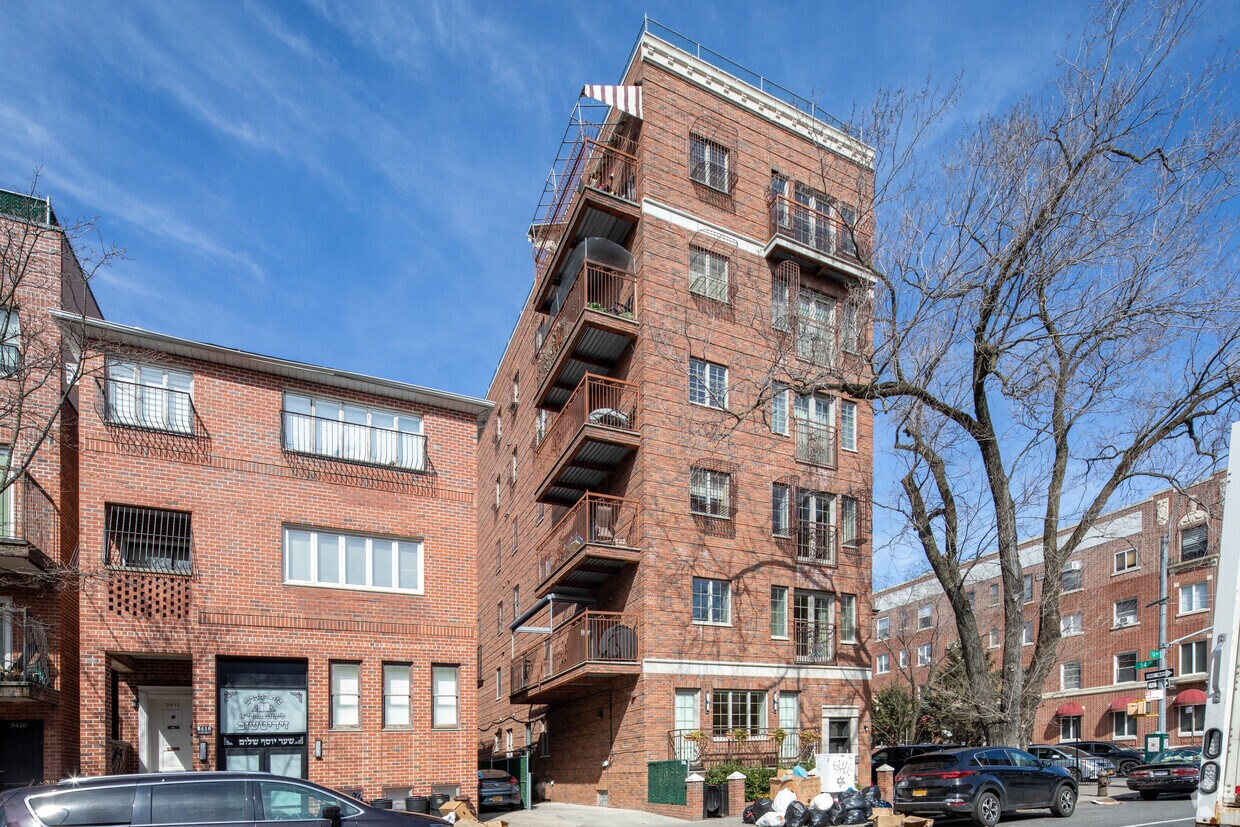 Primary Photo - 5406-5414 14th Ave