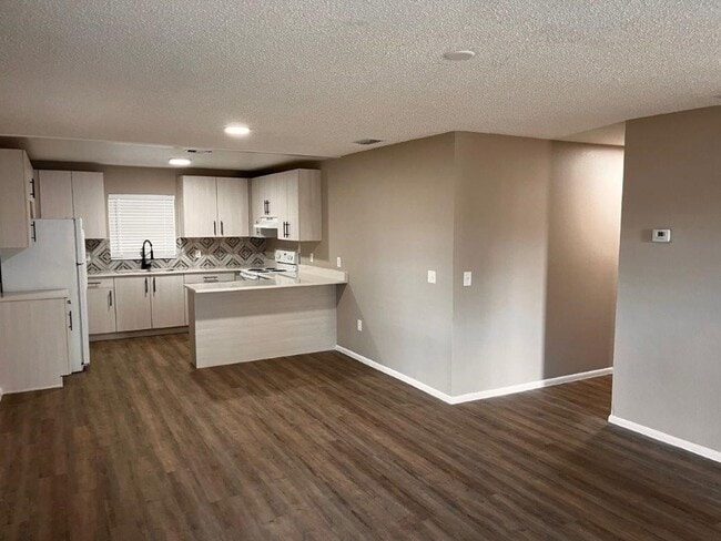 Building Photo - 5114 Danny Boy Cir