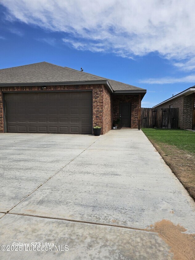 Foto principal - 5506 Itasca St