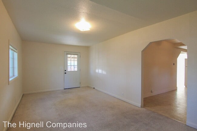 Building Photo - 2 br, 1 bath House - 2780 Reservoir Ln.