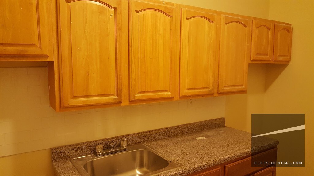Foto del edificio - 900 E 18th St