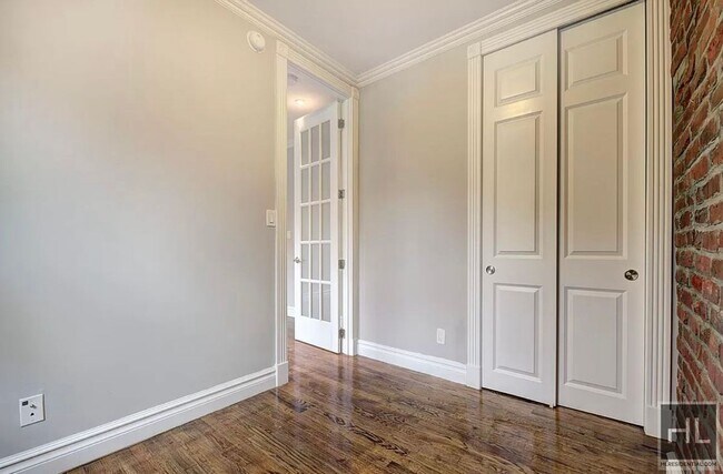 Foto del edificio - LEROY ST.