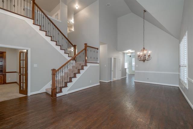 Building Photo - 3680 Roosevelt Dr