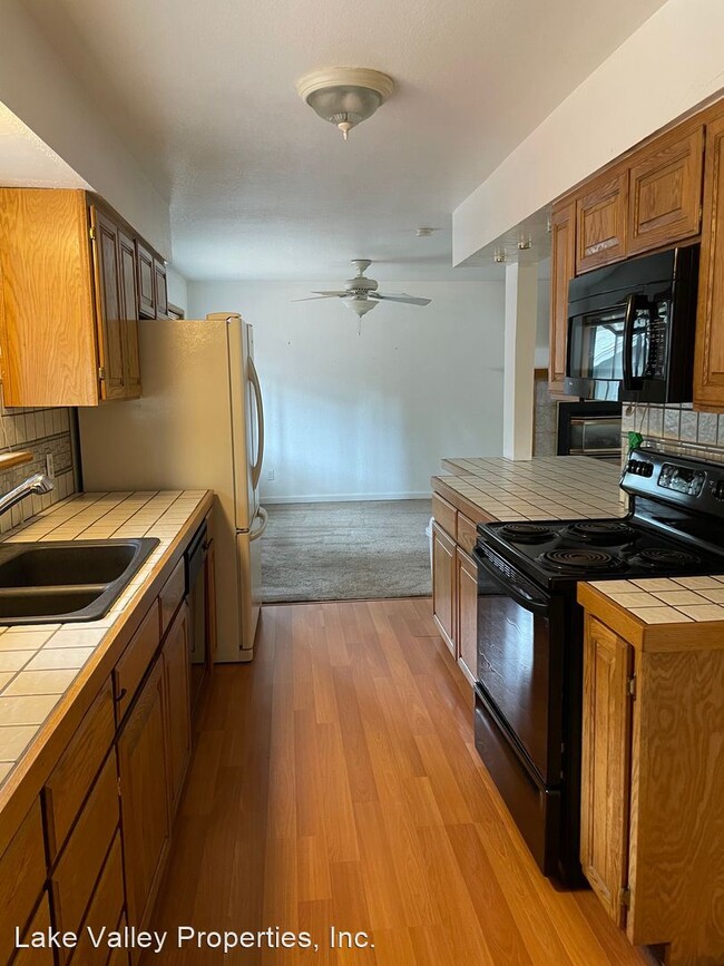 Building Photo - 3 br, 2 bath House - 2313 Utah Ave.