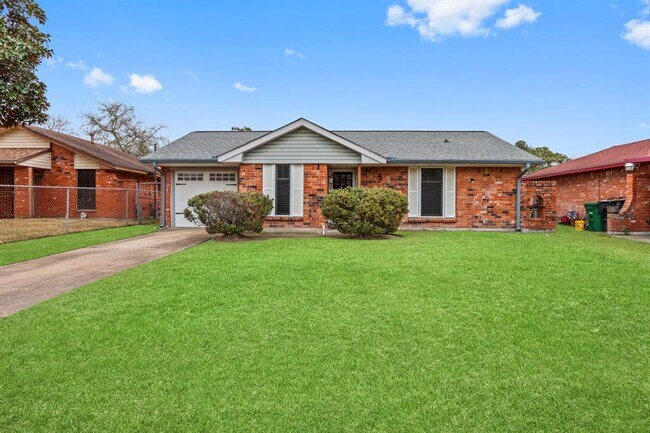 Foto del edificio - 6311 Bluestone Dr
