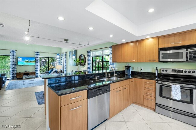Foto del edificio - 823 Meadowland Dr