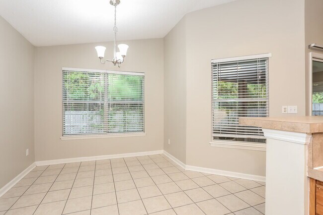 Foto del edificio - 1048 Beckingham Dr