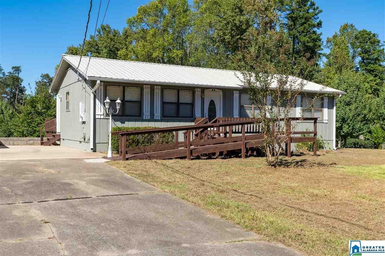 1258 Rosewood Dr, Mulga, AL 35118 House for Rent in Mulga, AL