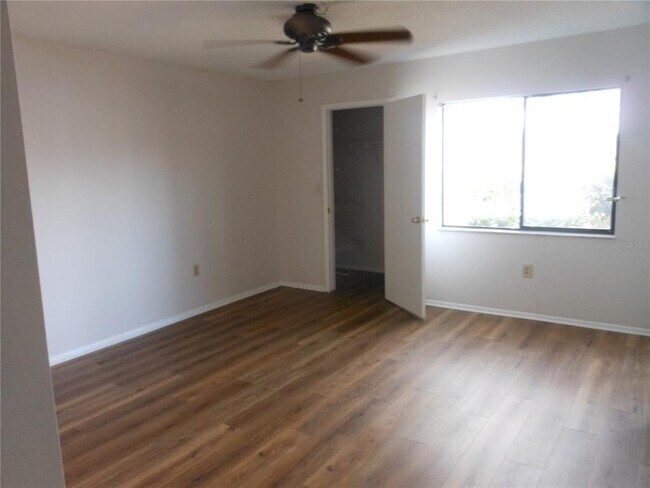 Building Photo - 211 Nina Way