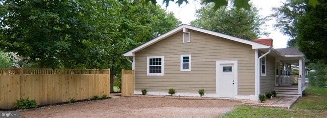 Building Photo - 80 Scotts Cove Rd