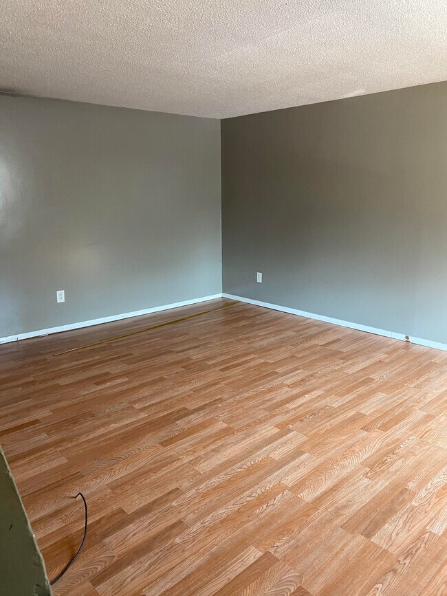 1112 Carroll Creek Rd, Johnson City, TN 37601 Townhome Rentals in