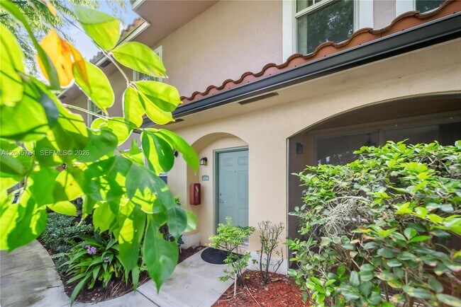 Foto del edificio - 6378 W Sample Rd