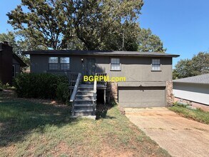 Building Photo - 1217 Overview Dr