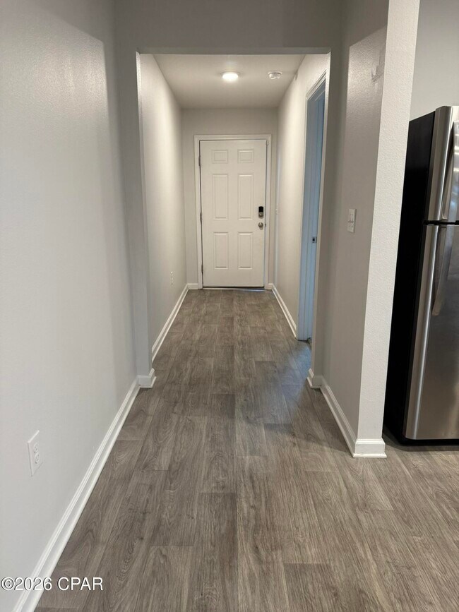 Foto del edificio - 125 Red Bay Rd