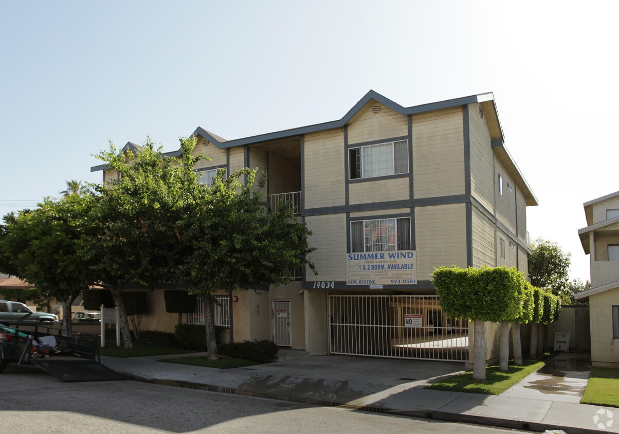 Primary Photo - Summerwind Apartments