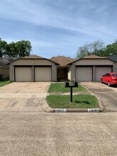 Building Photo - 12119 Tambourine Dr