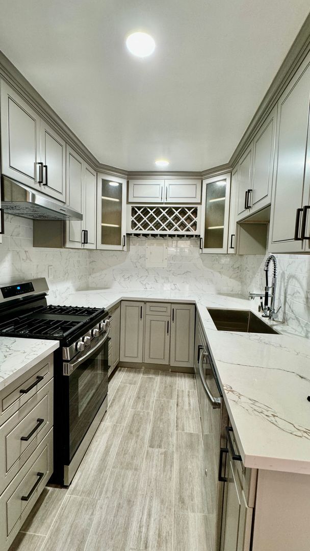 2016 Euclid St Unit 2016 Euclid 6, Santa Monica, CA 90405 Condo for