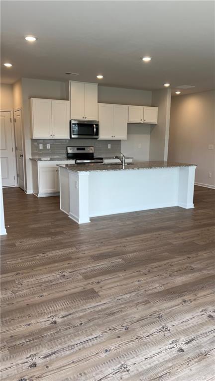 Building Photo - 55 Lumpkin Ln