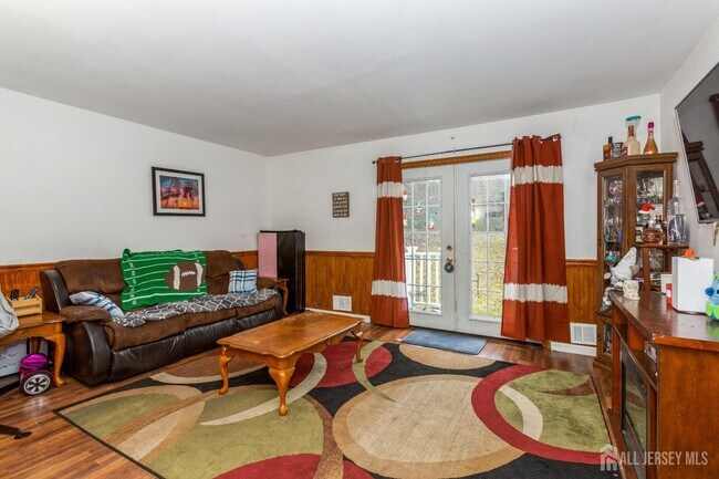 Foto del edificio - 332 Ernston Rd