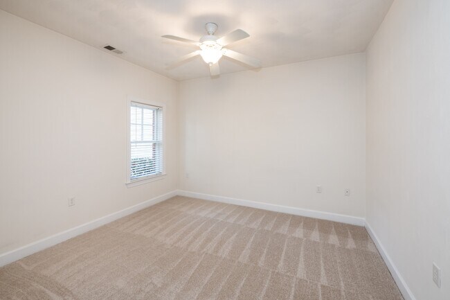 Foto del edificio - 915 Colley Ave